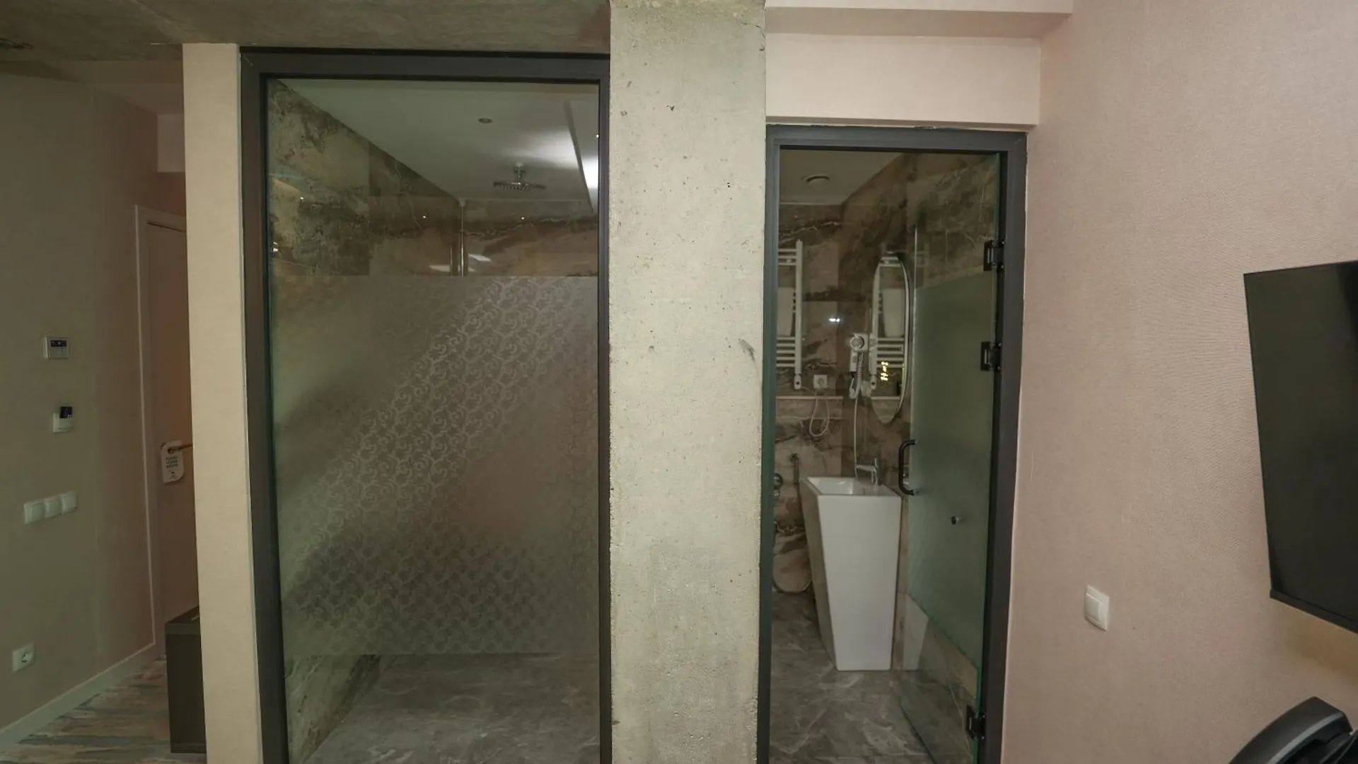 Hotel Mtbilisi 5*, Tbilisi Georgia