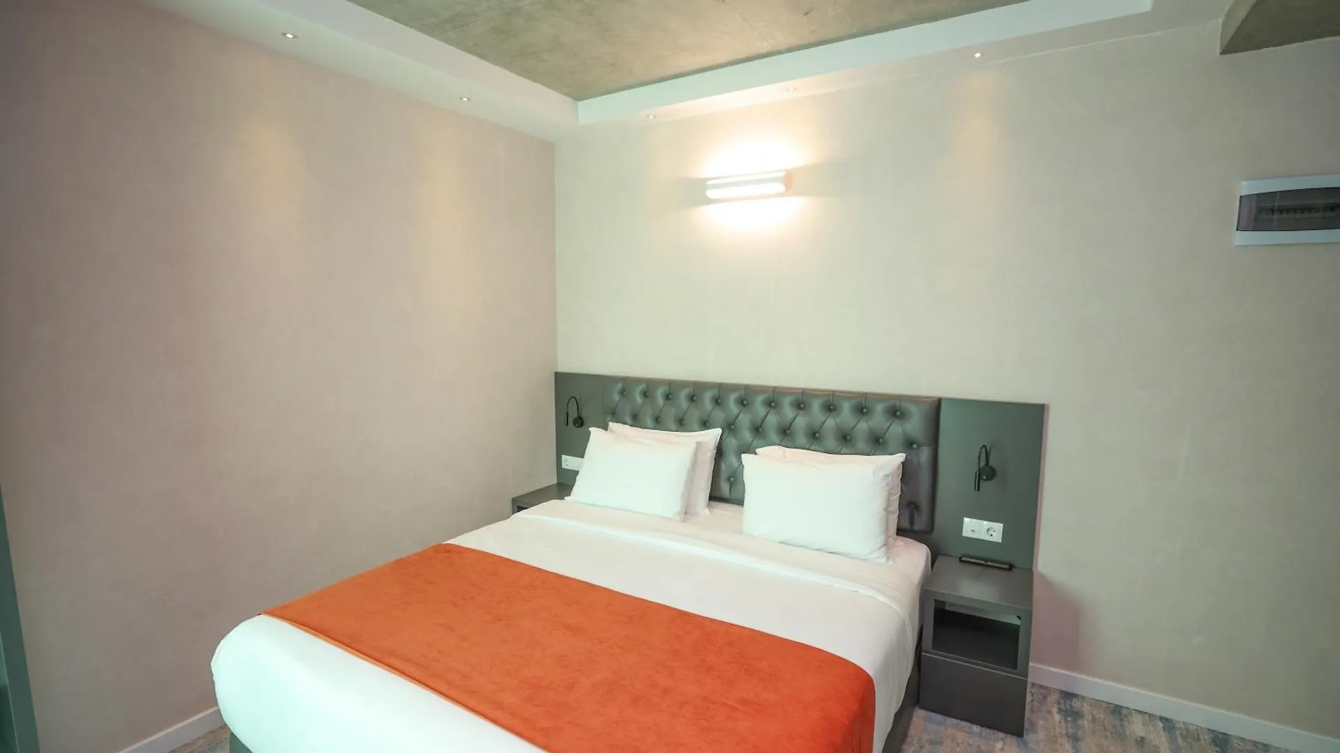 Hotel Mtbilisi