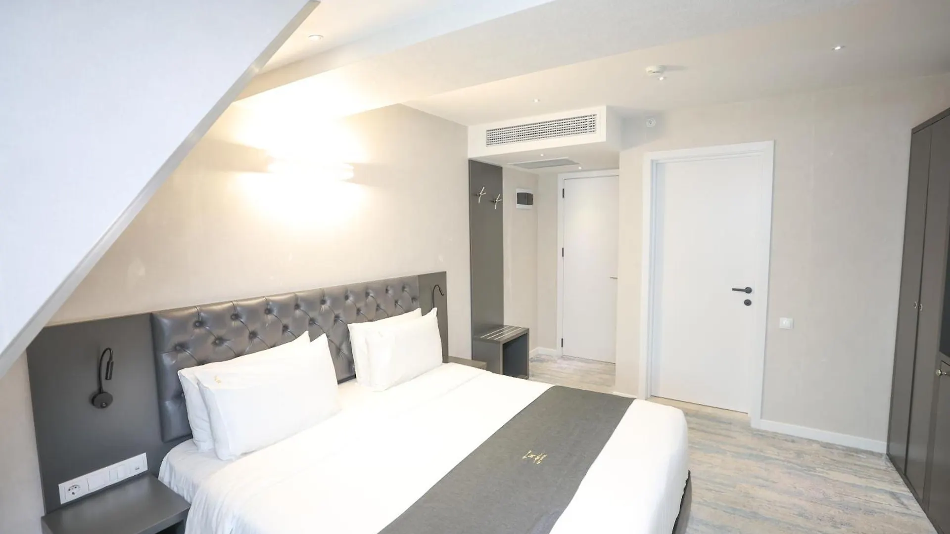 Hotel Mtbilisi Georgia