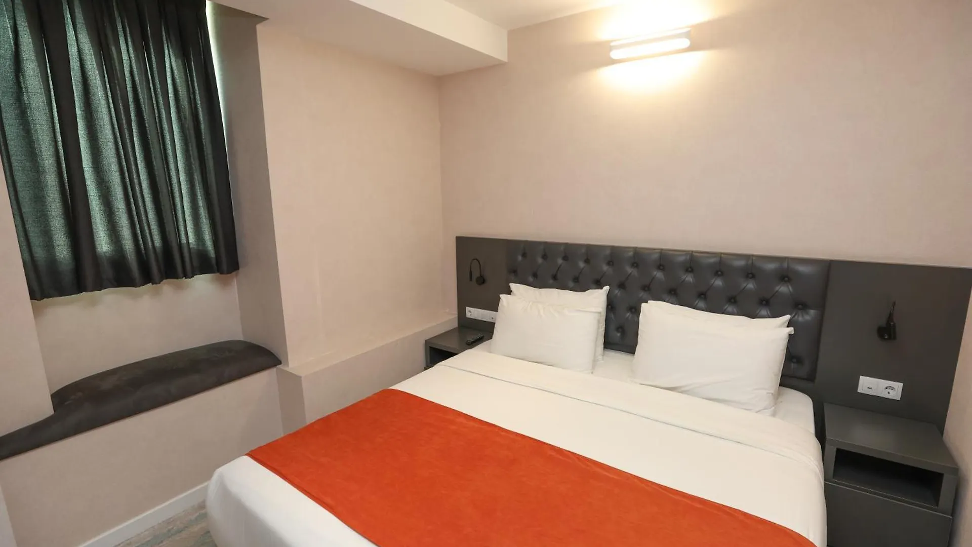 Hotel Mtbilisi