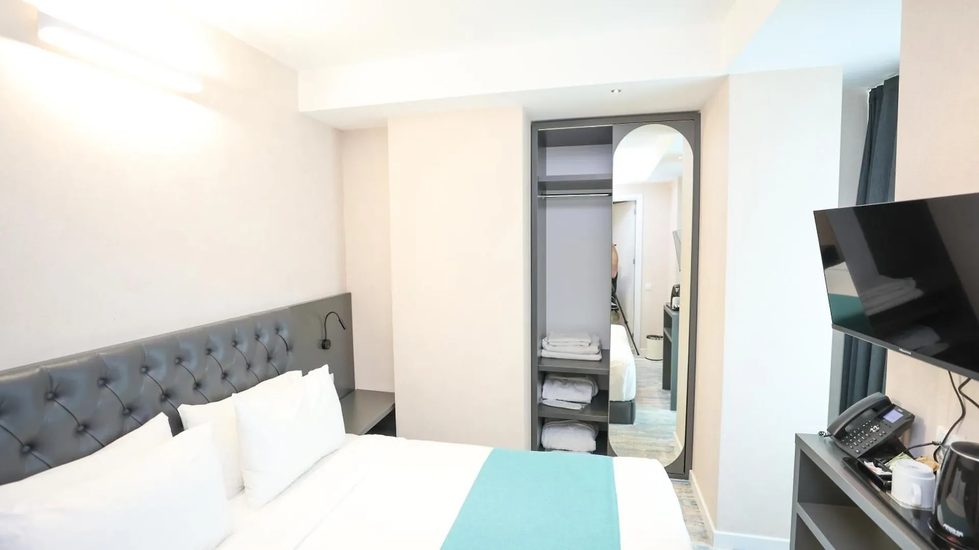 Hotel Mtbilisi Georgia